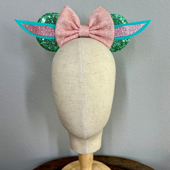 Grogu Elastic Minnie Ears | Disney Star Wars-Inspired Baby Yoda Adjustable Ears - Picture 2 of 5